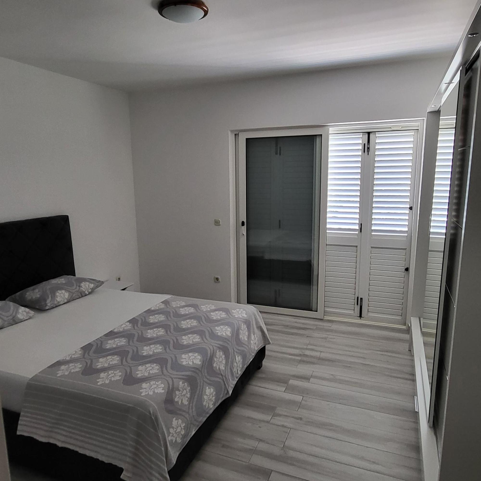 Apartman Ivica Kaštela Kültér fotó